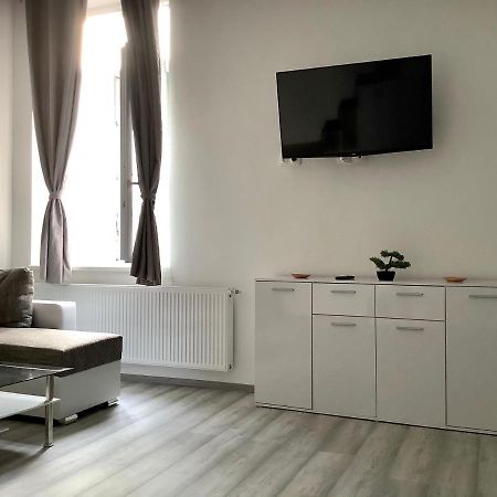 ミシュコルツBelvarosi Apartman 1アパートメント エクステリア 写真