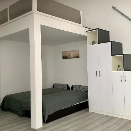 ミシュコルツBelvarosi Apartman 1アパートメント エクステリア 写真